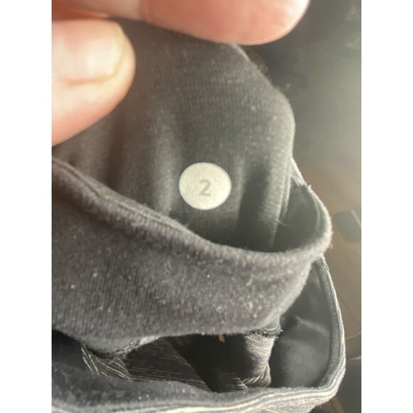 lululemon athletica Gray Patterned Leggings - Picture 5 of 11